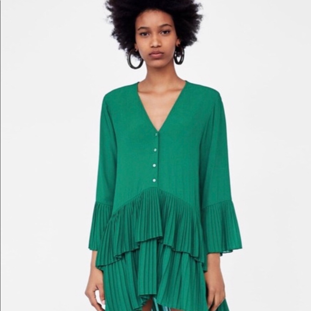 ZARA Green Pleated Shirt Dress Very Flattering (M)